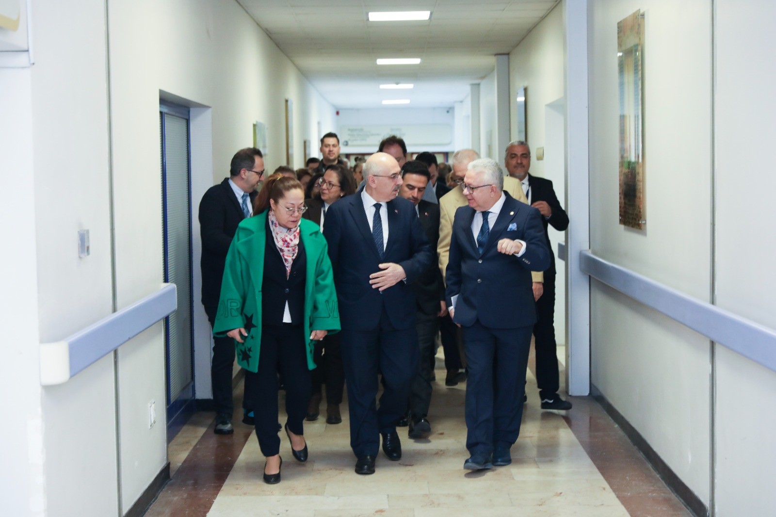 DEÜ'DEN KADINLAR GÜNÜNE ÖZEL SAĞLIK YATIRIM